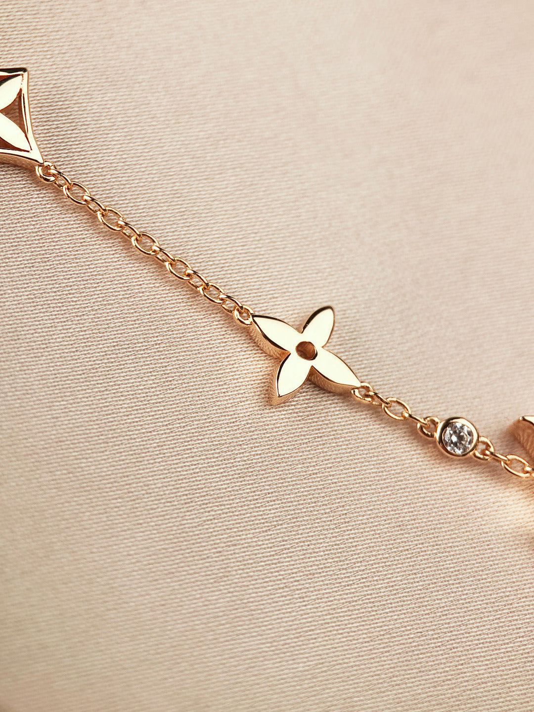[Rose Jewelrys]STAR AND SUN 7 MOTIFS GOLD BRACELET
