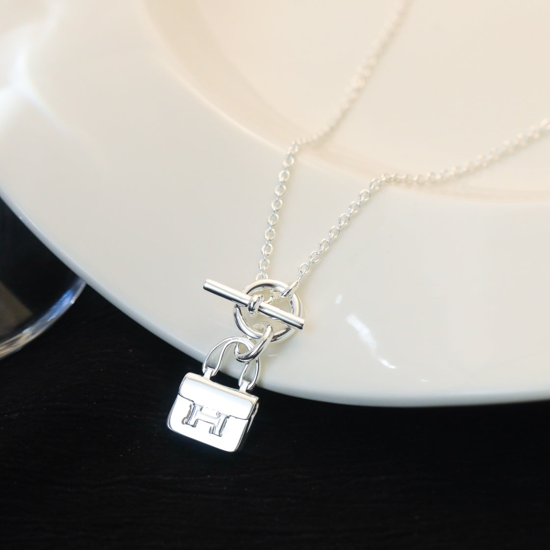 [Rose Jewelrys]POP H PEDANT SILVER NECKLACE