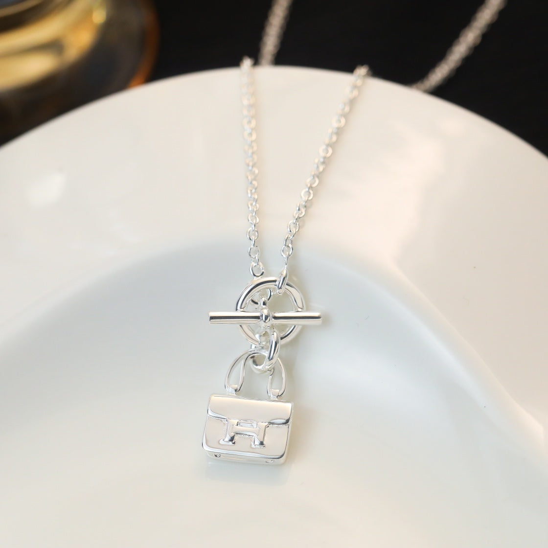 [Rose Jewelrys]POP H PEDANT SILVER NECKLACE