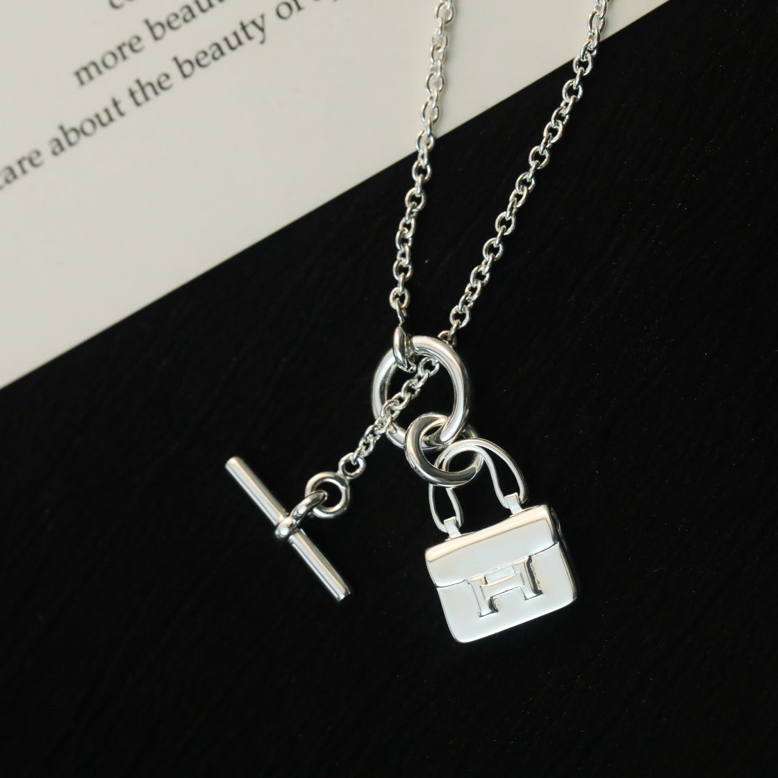 [Rose Jewelrys]POP H PEDANT SILVER NECKLACE