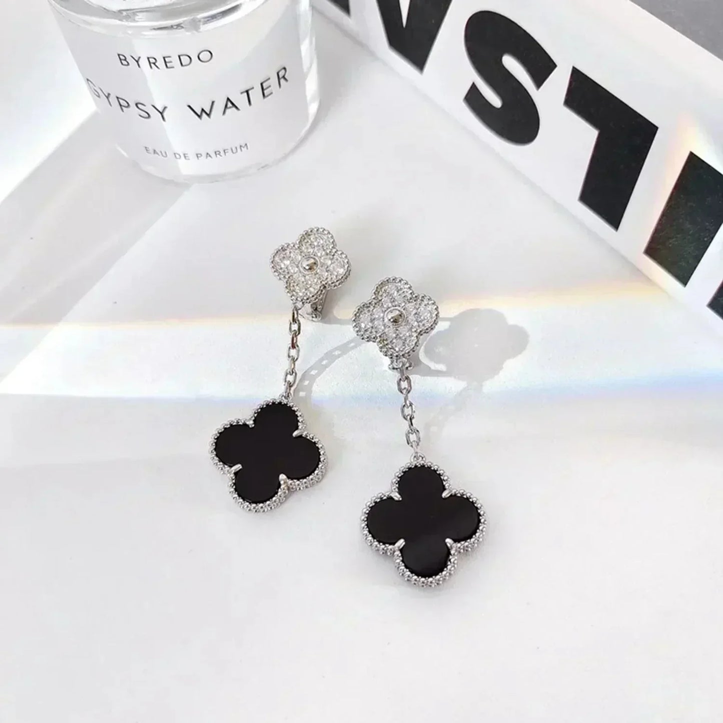 [Rose Jewelrys]CLOVER 2 MOTIFS  DIAMOND ONYX EARRINGS SILVER