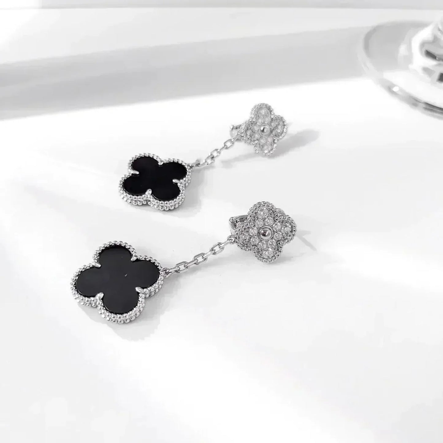[Rose Jewelrys]CLOVER 2 MOTIFS  DIAMOND ONYX EARRINGS SILVER