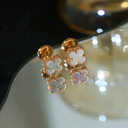 [Rose Jewelrys]CLOVER MINI 9.5MM WHITE MOP EARRINGS