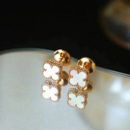 [Rose Jewelrys]CLOVER MINI 9.5MM WHITE MOP EARRINGS