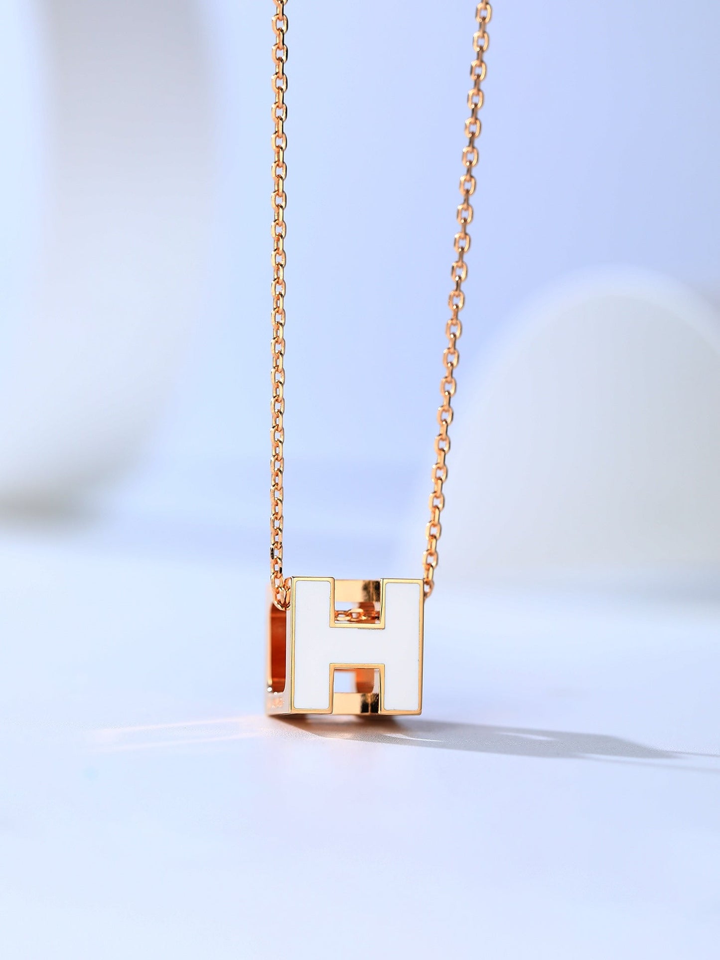 [Rose Jewelrys]H CAGE PINK GOLD NECKLACE