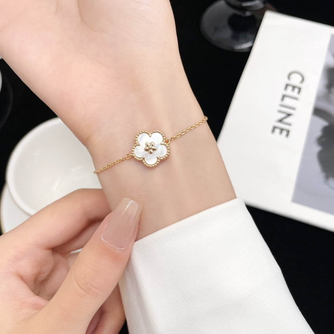 [Rose Jewelrys]LUCKY SPRING ROSE GOLD MOP BRACELET