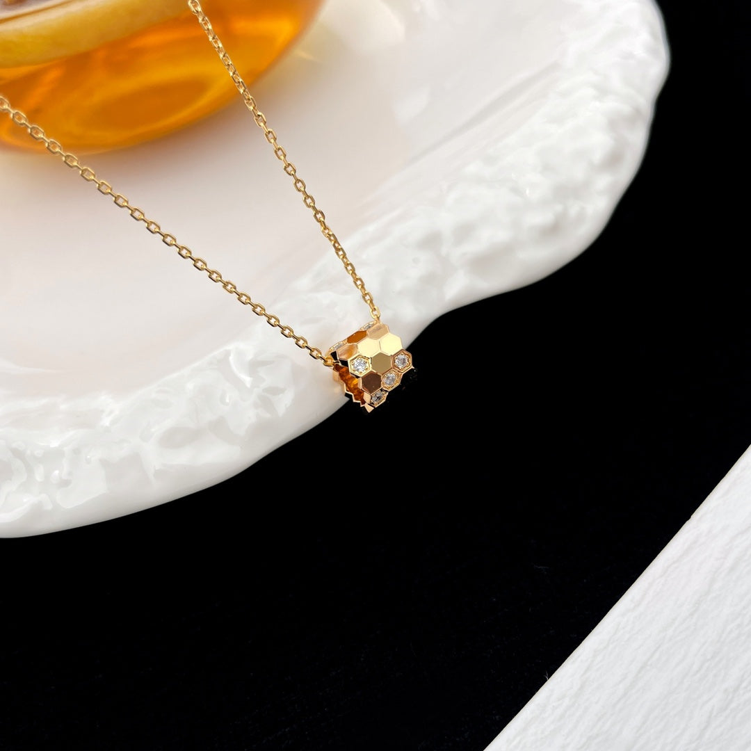 [Rose Jewelrys]BEE MINI PEDANT DIAMOND NECKLACE