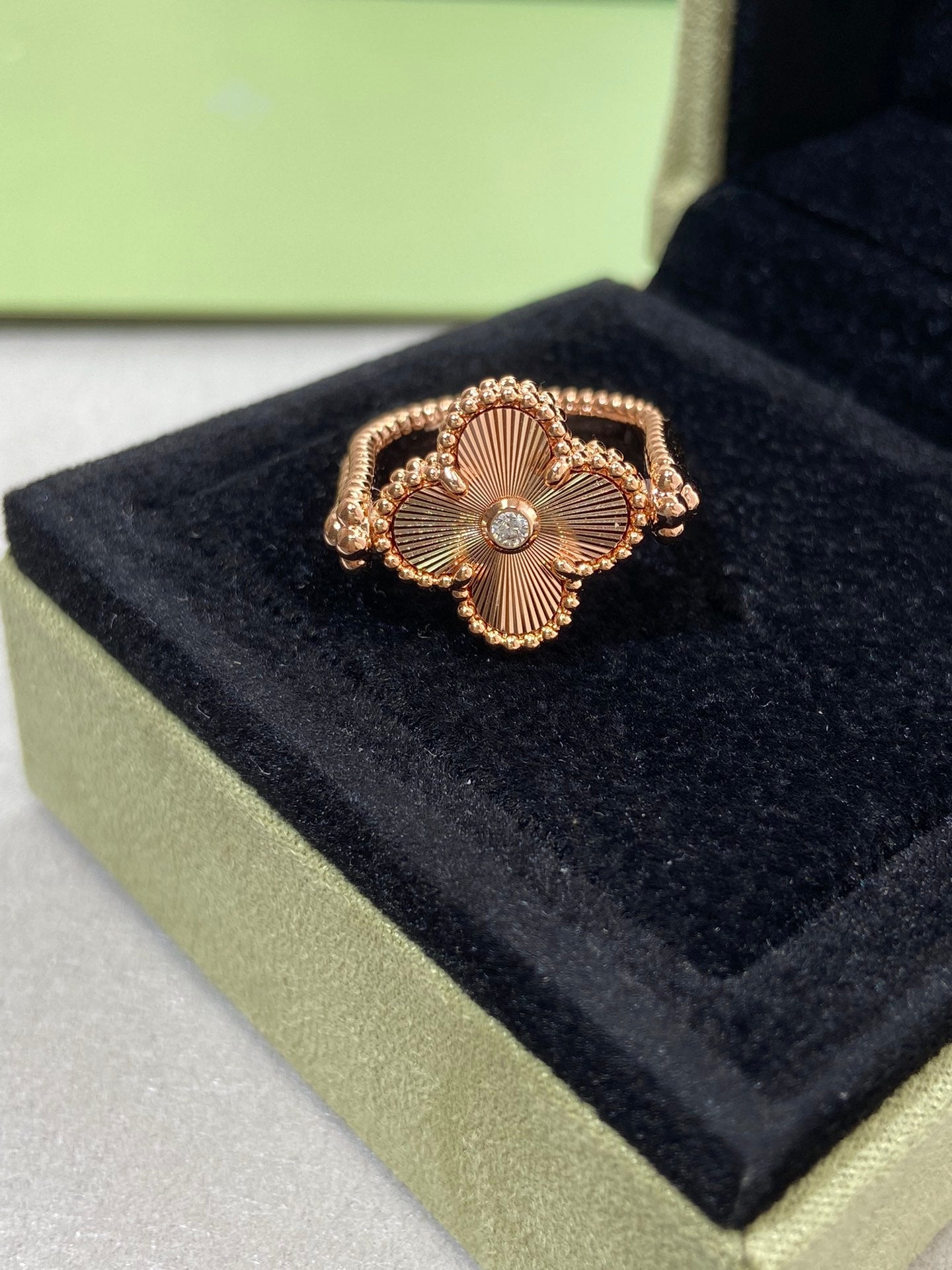 [Rose Jewelrys]CLOVER RIVERSIBLE ROSE GOLD RING