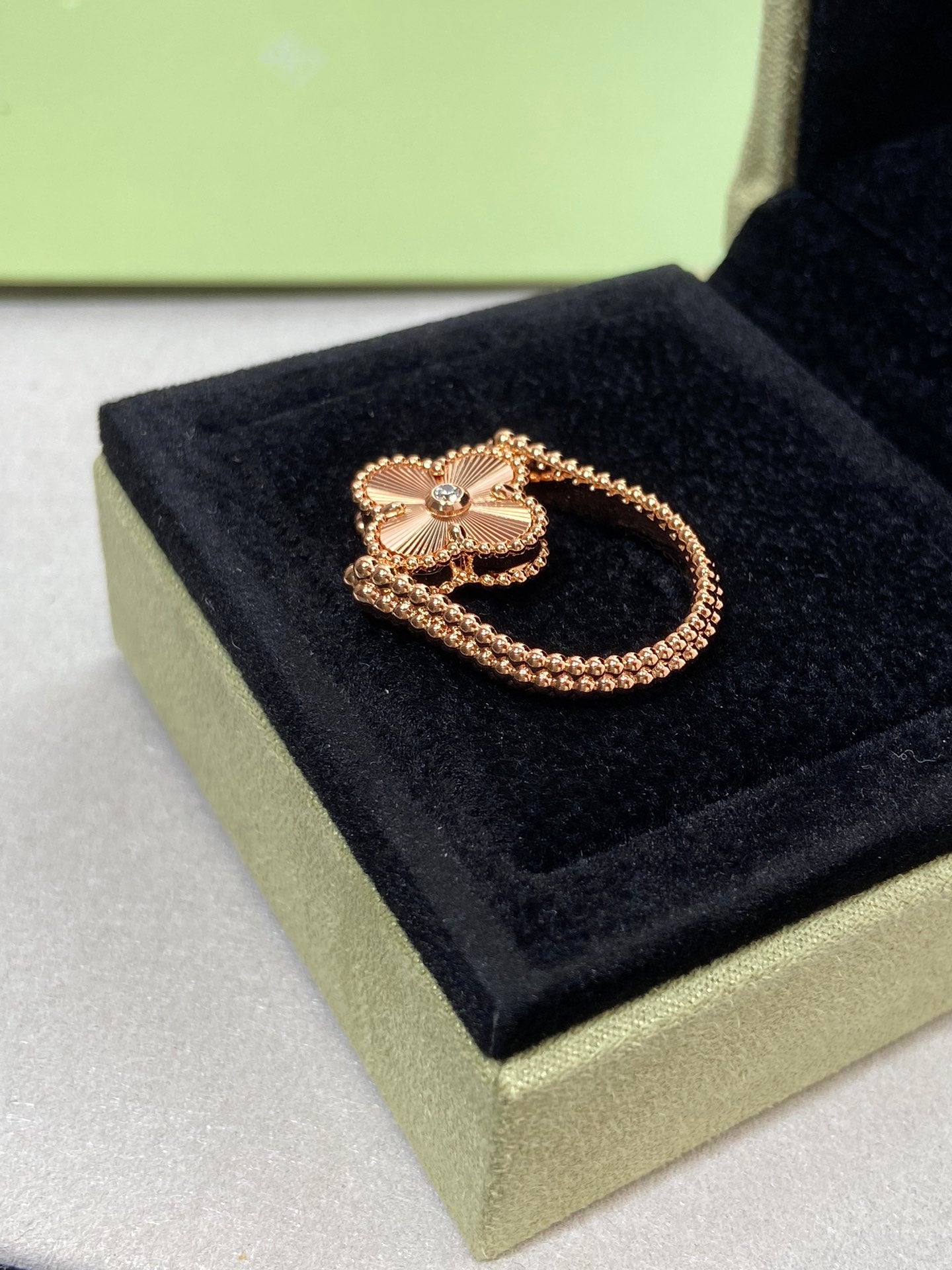 [Rose Jewelrys]CLOVER RIVERSIBLE ROSE GOLD RING