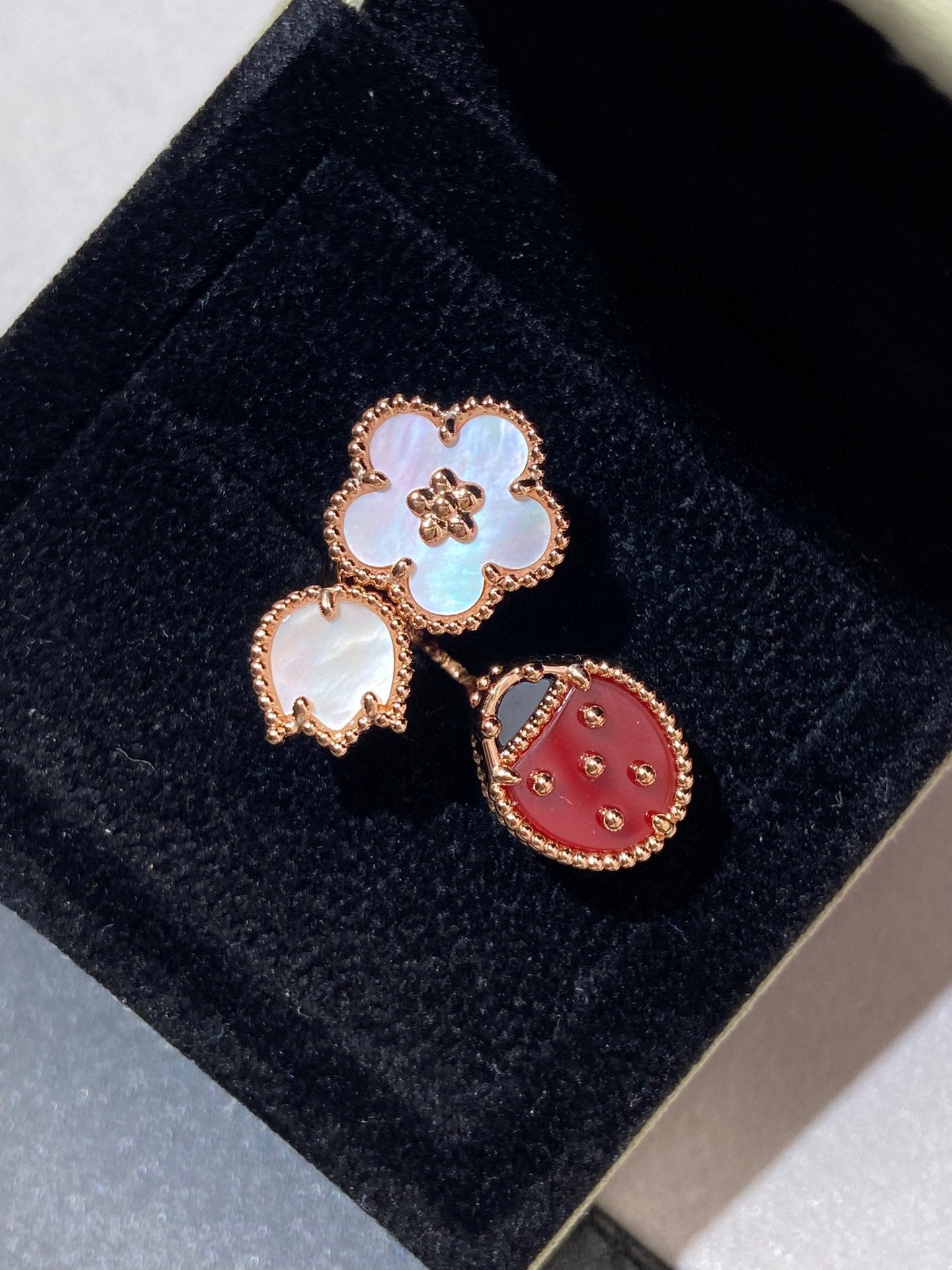 [Rose Jewelrys]LUCKY 3 MOTIF ROSE GOLD RING