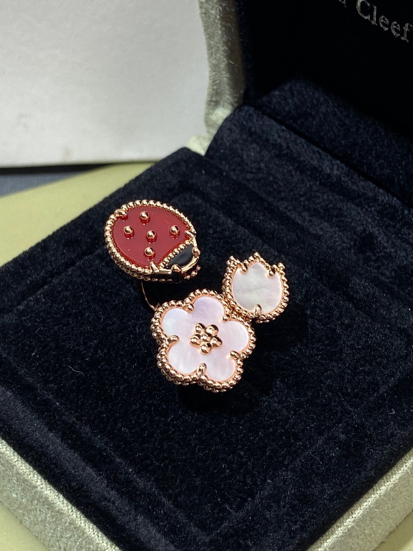 [Rose Jewelrys]LUCKY 3 MOTIF ROSE GOLD RING