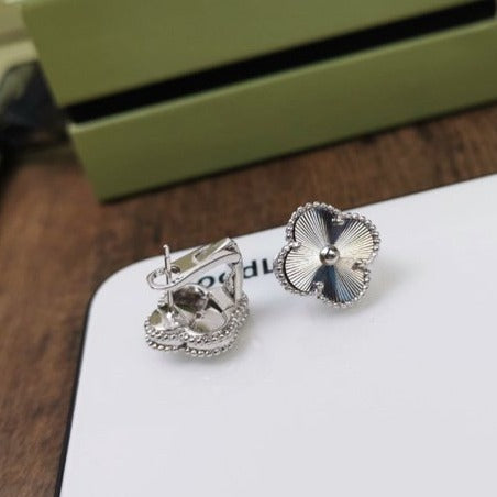 [🌹Rose💎]CLOVER MEDIUM STUD EARRINGS