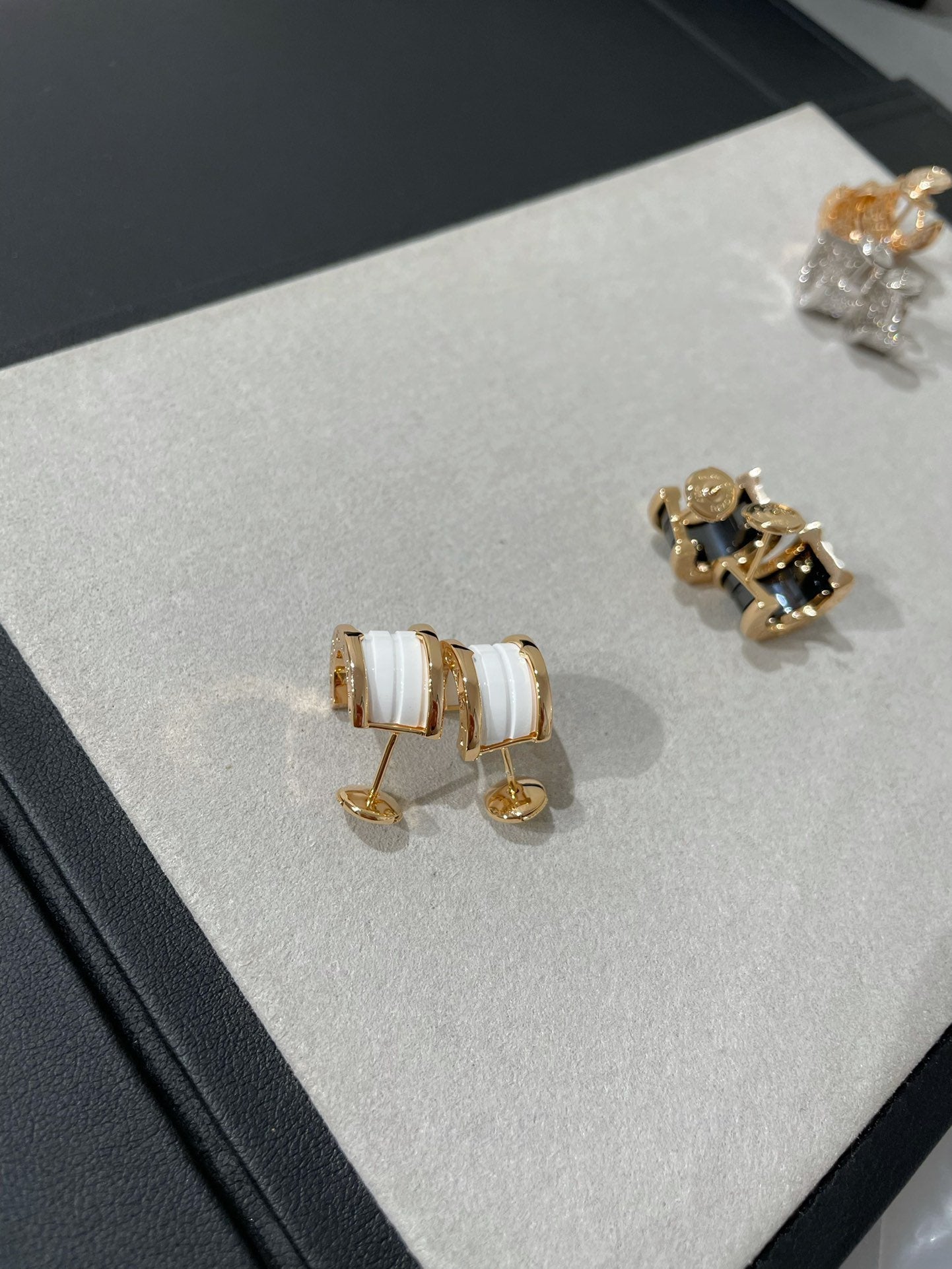 [Rose Jewelrys]ZERO 1 PINK GOLD CERAMIC EARRINGS