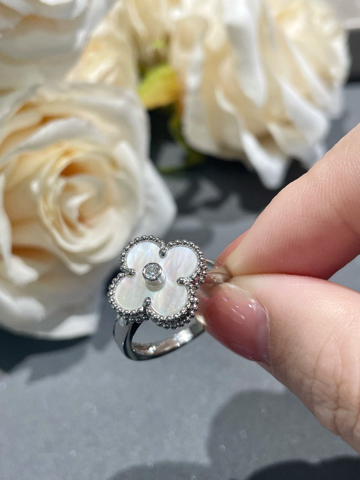 [Rose Jewelrys]CLOVER SILVER MOP DIAMOND RING