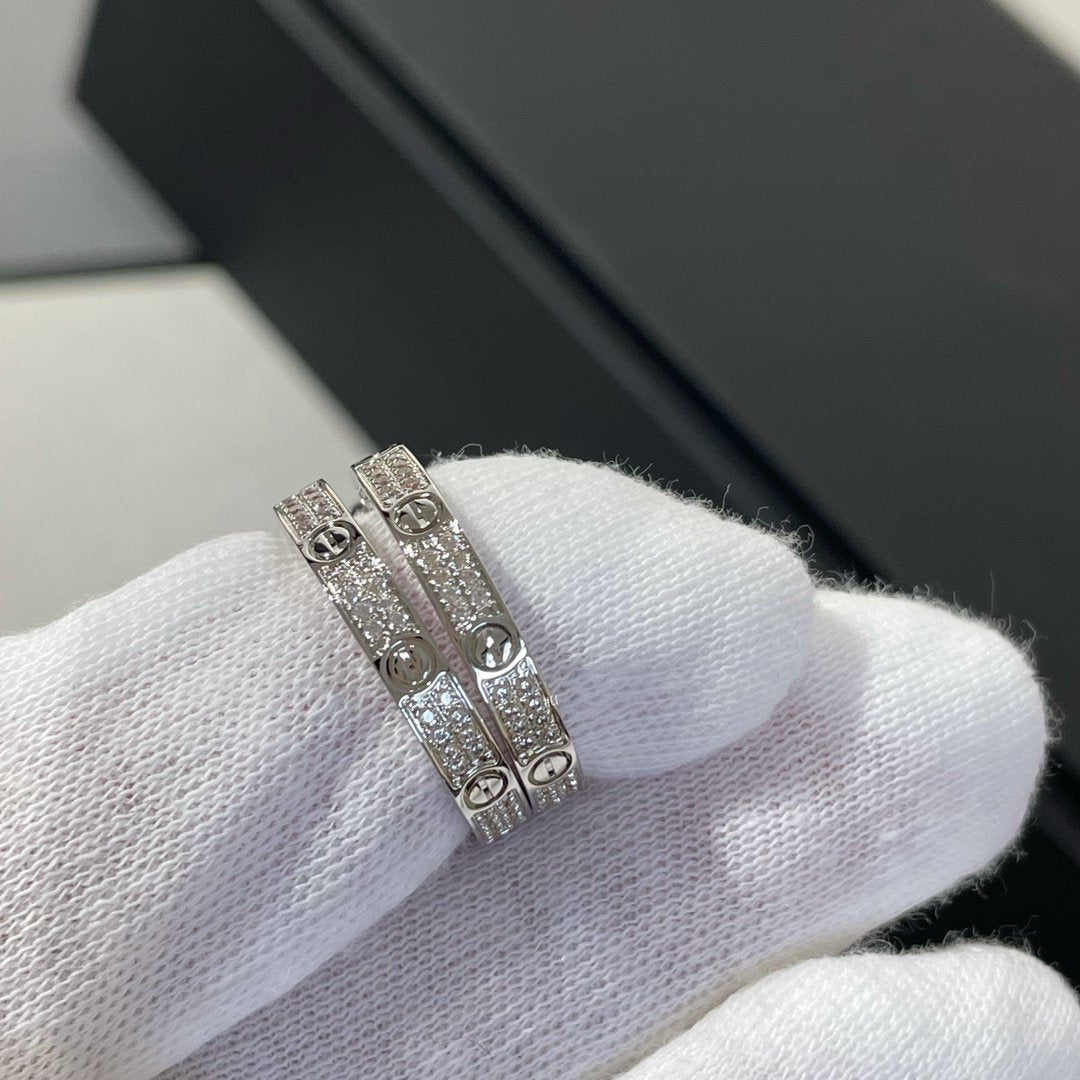 [Rose Jewelrys]LOVE DIAMOND SILVER HOOP EARRINGS
