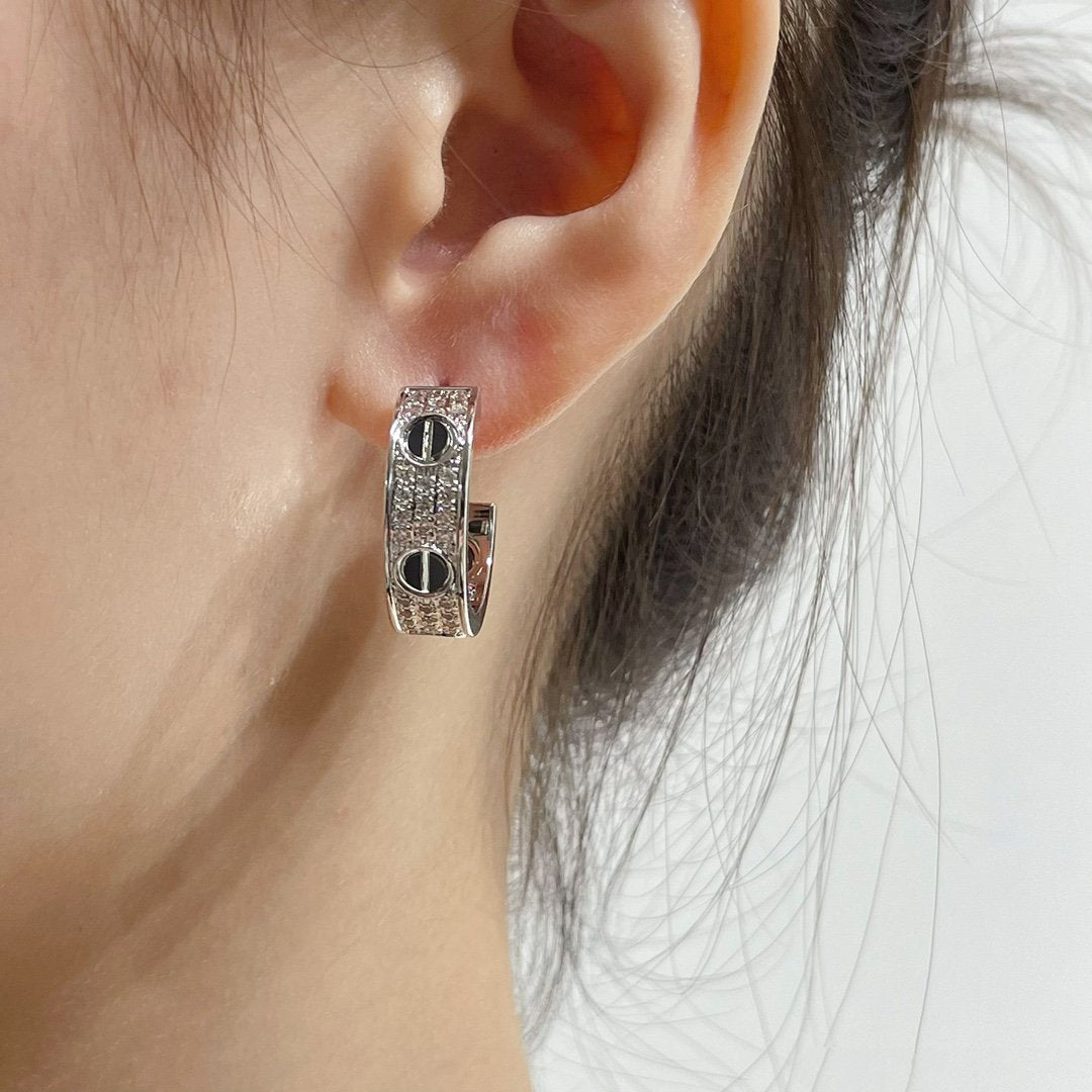 [Rose Jewelrys]LOVE CERAMIC DIAMOND PAVED SILVER EARRINGS