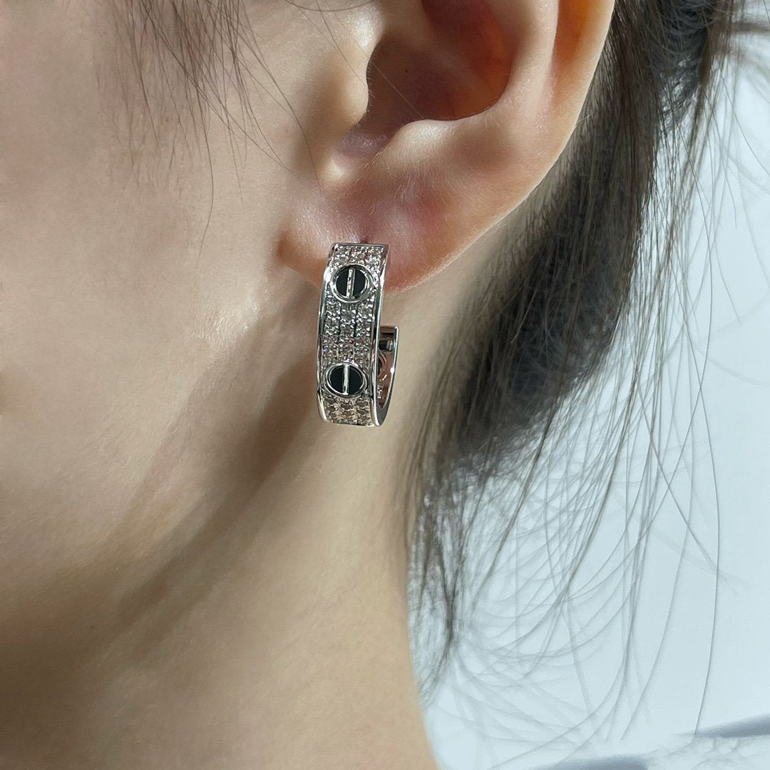 [Rose Jewelrys]LOVE CERAMIC DIAMOND PAVED SILVER EARRINGS