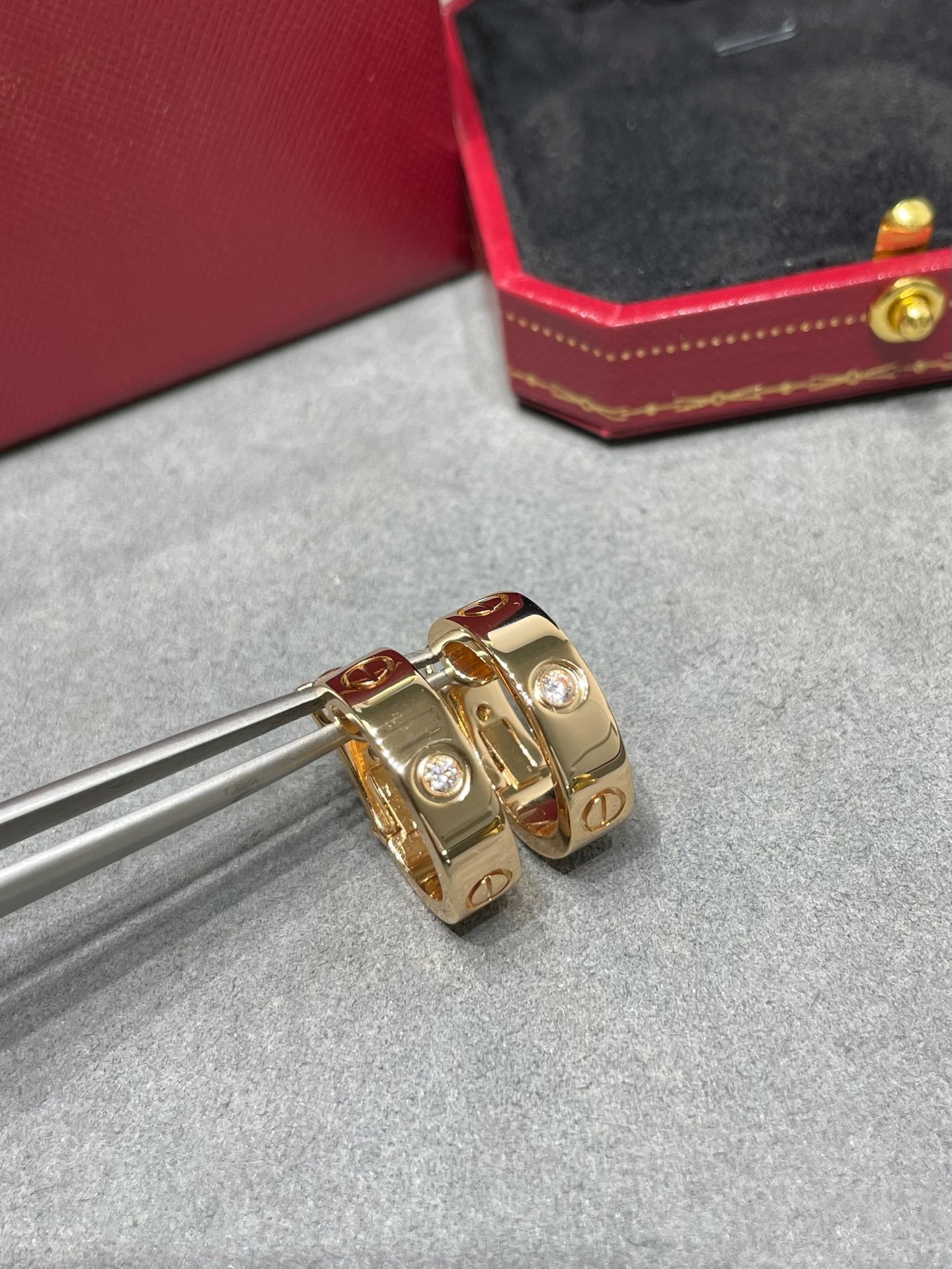 [Rose Jewelrys]LOVE 5.5MM 1 DIAMOND EARRINGS
