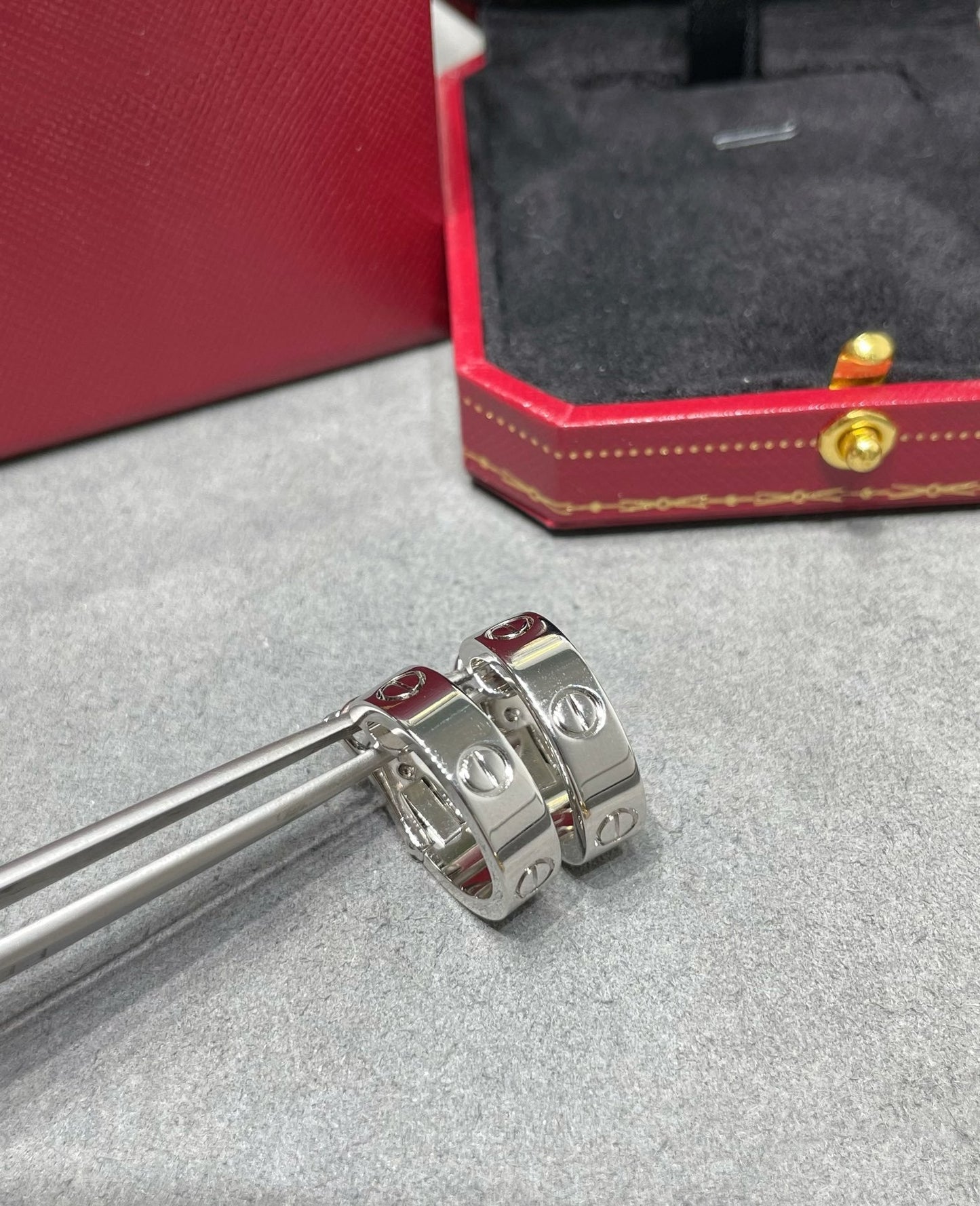 [Rose Jewelrys]LOVE 5.5MM EARRINGS
