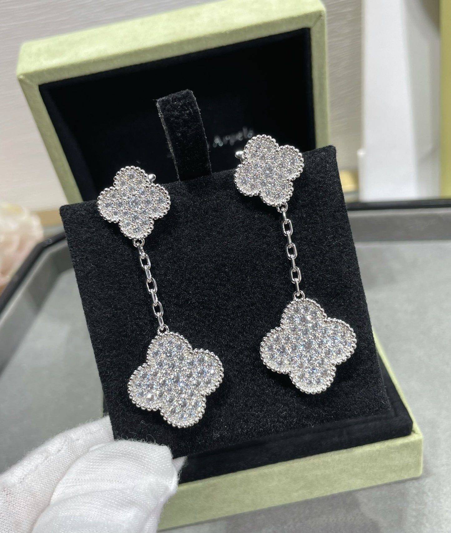 [Rose Jewelrys]CLOVER 2 MOTIFS DIAMOND PAVED SILVER EARRINGS