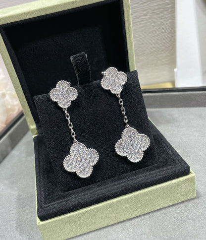 [Rose Jewelrys]CLOVER 2 MOTIFS DIAMOND PAVED SILVER EARRINGS
