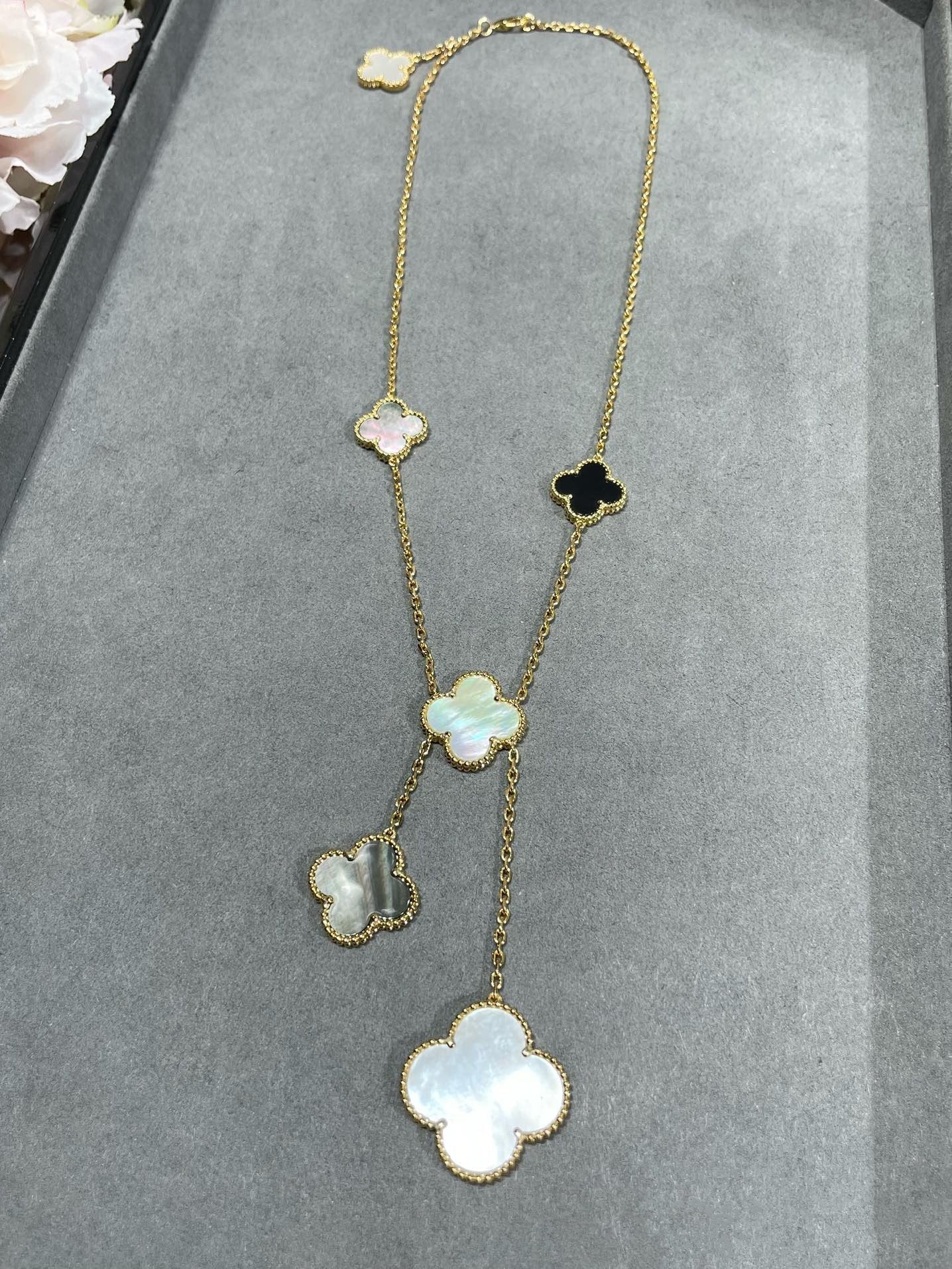 [Rose Jewelrys]CLOVER 6 MOTIF MOP ONYX GOLD NECKLACE