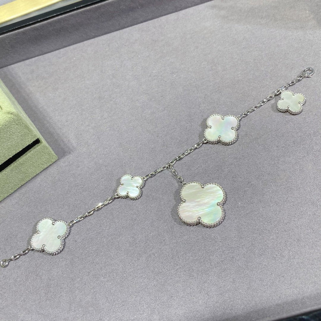 [🌹Rose💎]CLOVER 5 MOTIF WHITE MOP SILVER BRACELET