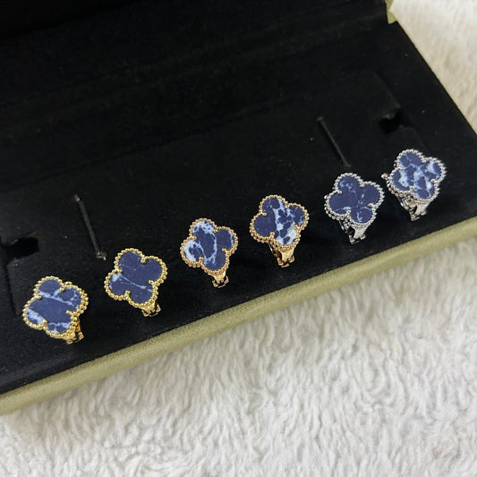 [Rose Jewelrys]CLOVER PIETERSITE MEDIUM STUD EARRINGS
