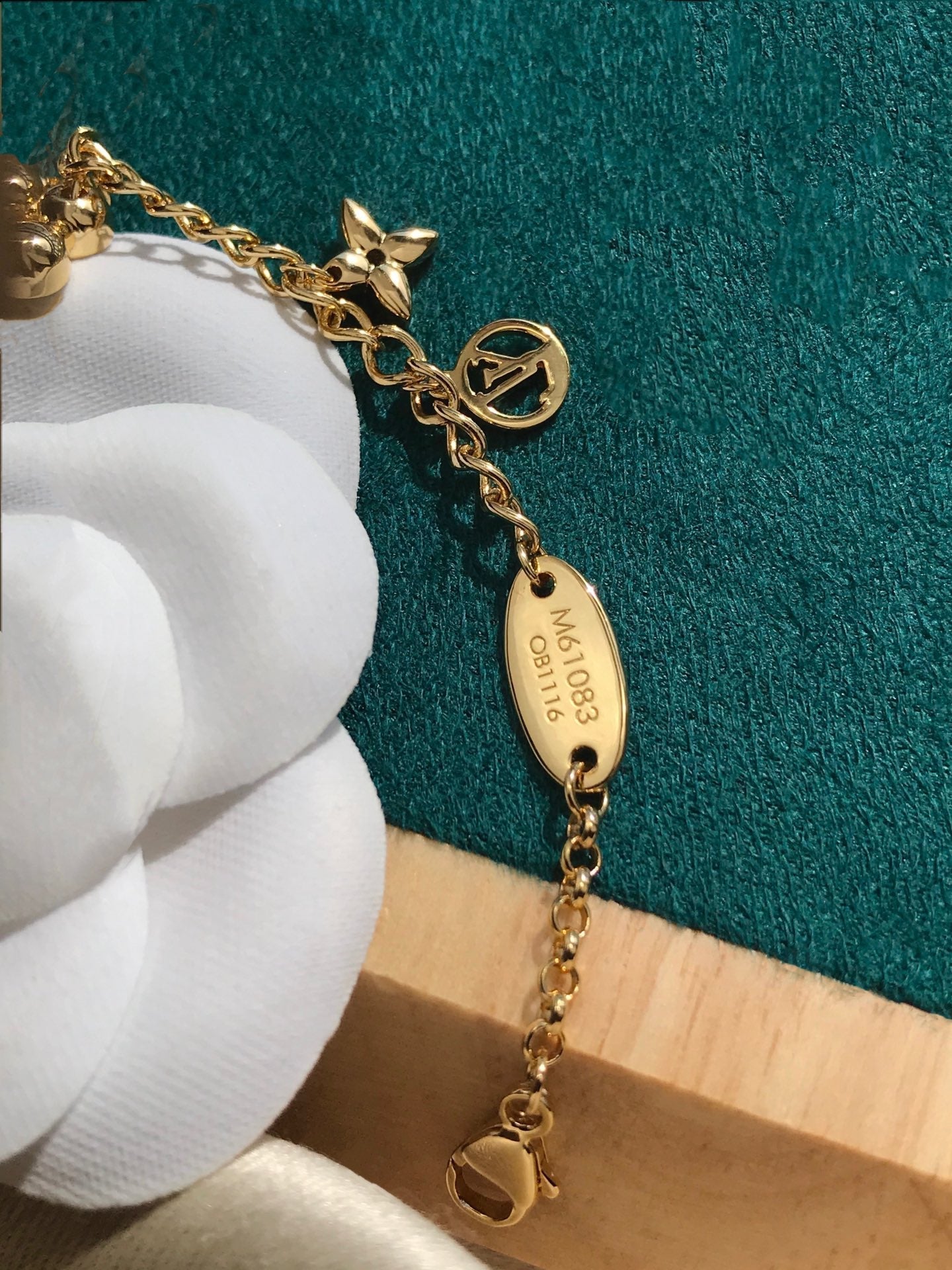[Rose Jewelrys] BLOOMING PINK GOLD MOP BRACELET