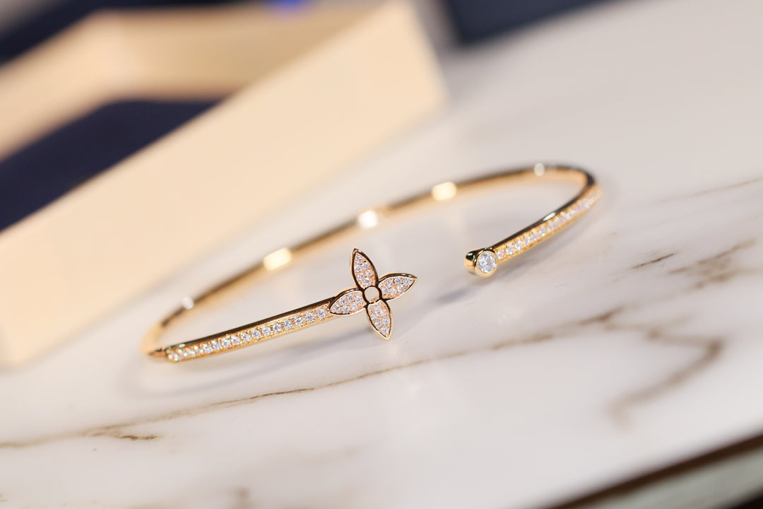 [Rose Jewelrys] IDYLLE GOLD OPEN BRACELET DIAMOND PAVED