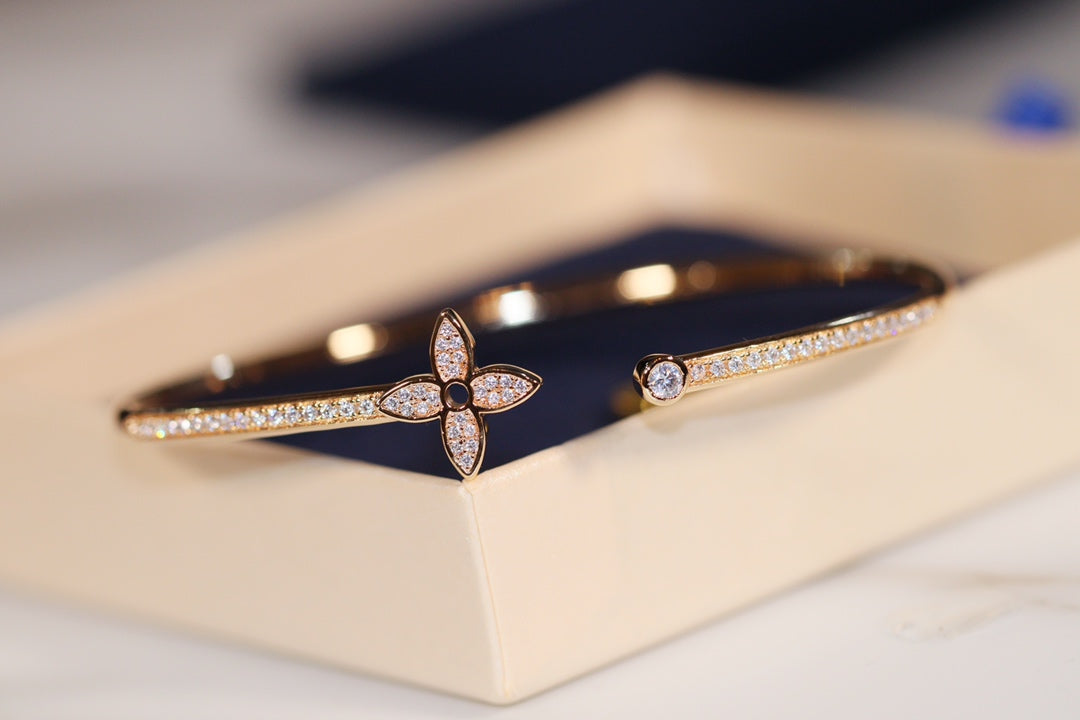 [Rose Jewelrys] IDYLLE GOLD OPEN BRACELET DIAMOND PAVED