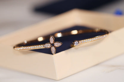 [Rose Jewelrys] IDYLLE GOLD OPEN BRACELET DIAMOND PAVED