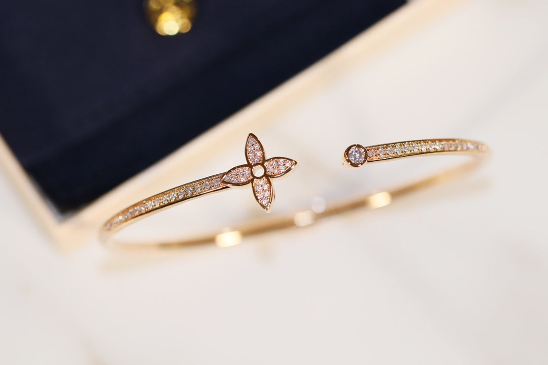 [Rose Jewelrys] IDYLLE GOLD OPEN BRACELET DIAMOND PAVED