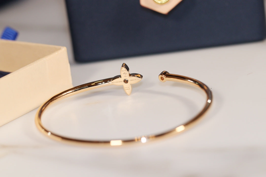 [Rose Jewelrys] IDYLLE GOLD OPEN BRACELET DIAMOND PAVED