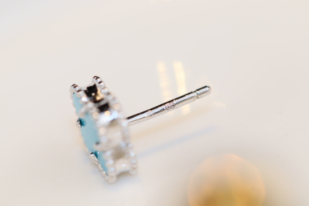 [Rose Jewelrys]CLOVER MINI TURQUOISE SILVER STUD EARRINGS