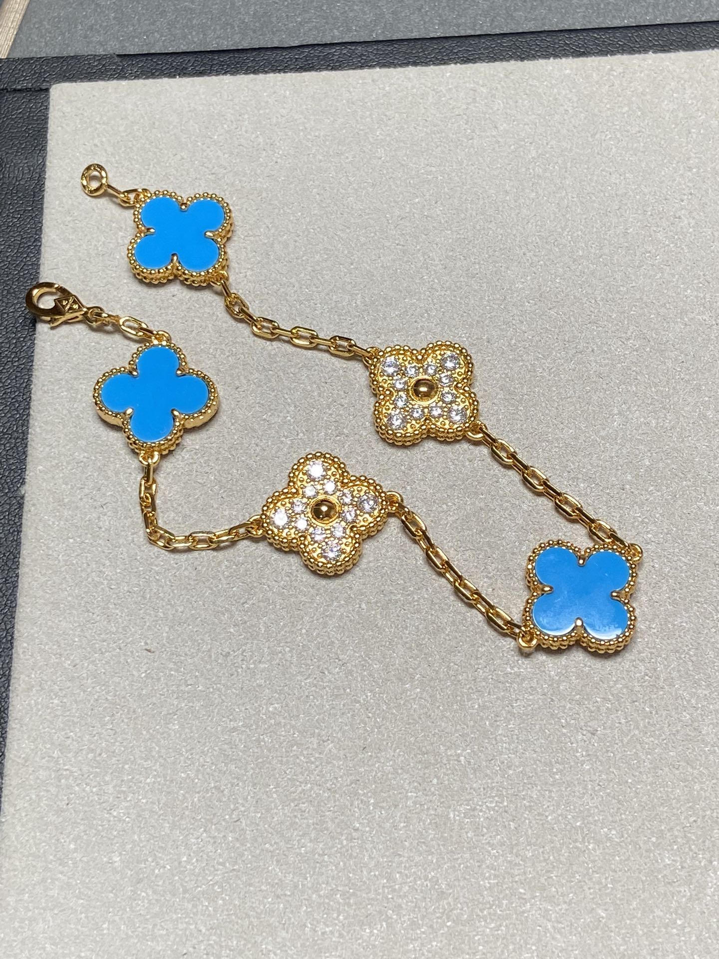 [Rose Jewelrys]CLOVER 5 MOTIF BLUE CHALCEDONY DIAMOND GOLD BRACELET