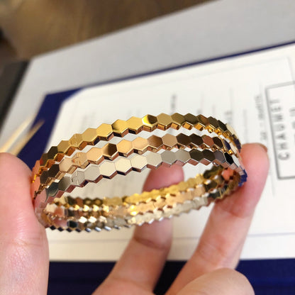 []BEE LOVE BRACELET