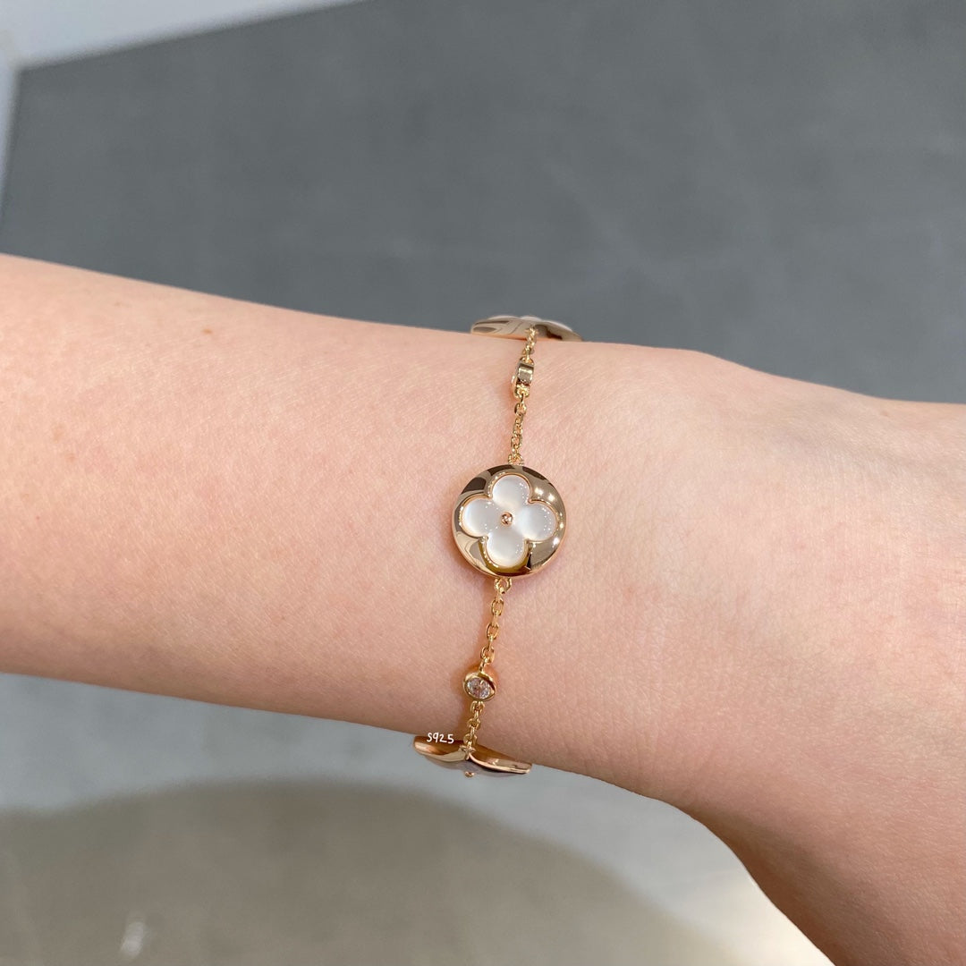 [Rose Jewelrys]STAR AND SUN 4 MOTIF WHITE MOP PINK GOLD BRACELET