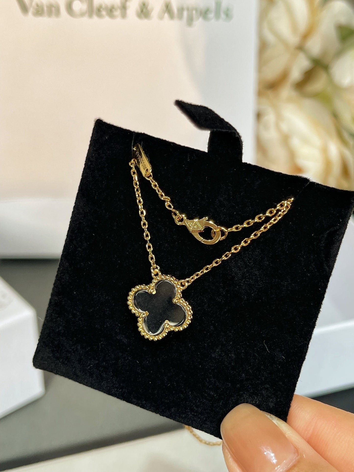 [Rose Jewelrys]CLOVER ROCK CRYSTAL ROSE GOLD NECKLACE