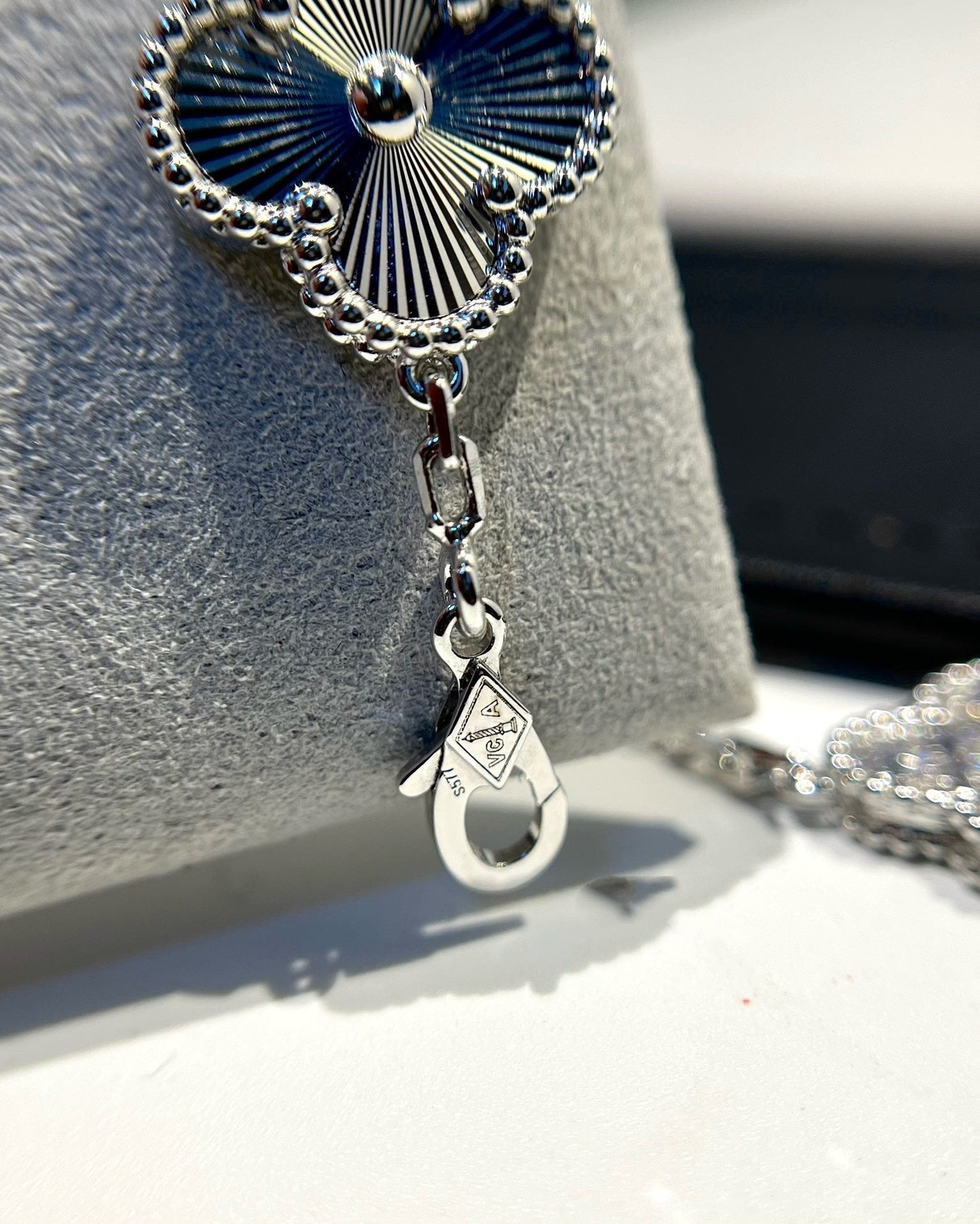 [Rose Jewelrys]CLOVER 5 MOTIF SILVER DIAMOND BRACELET