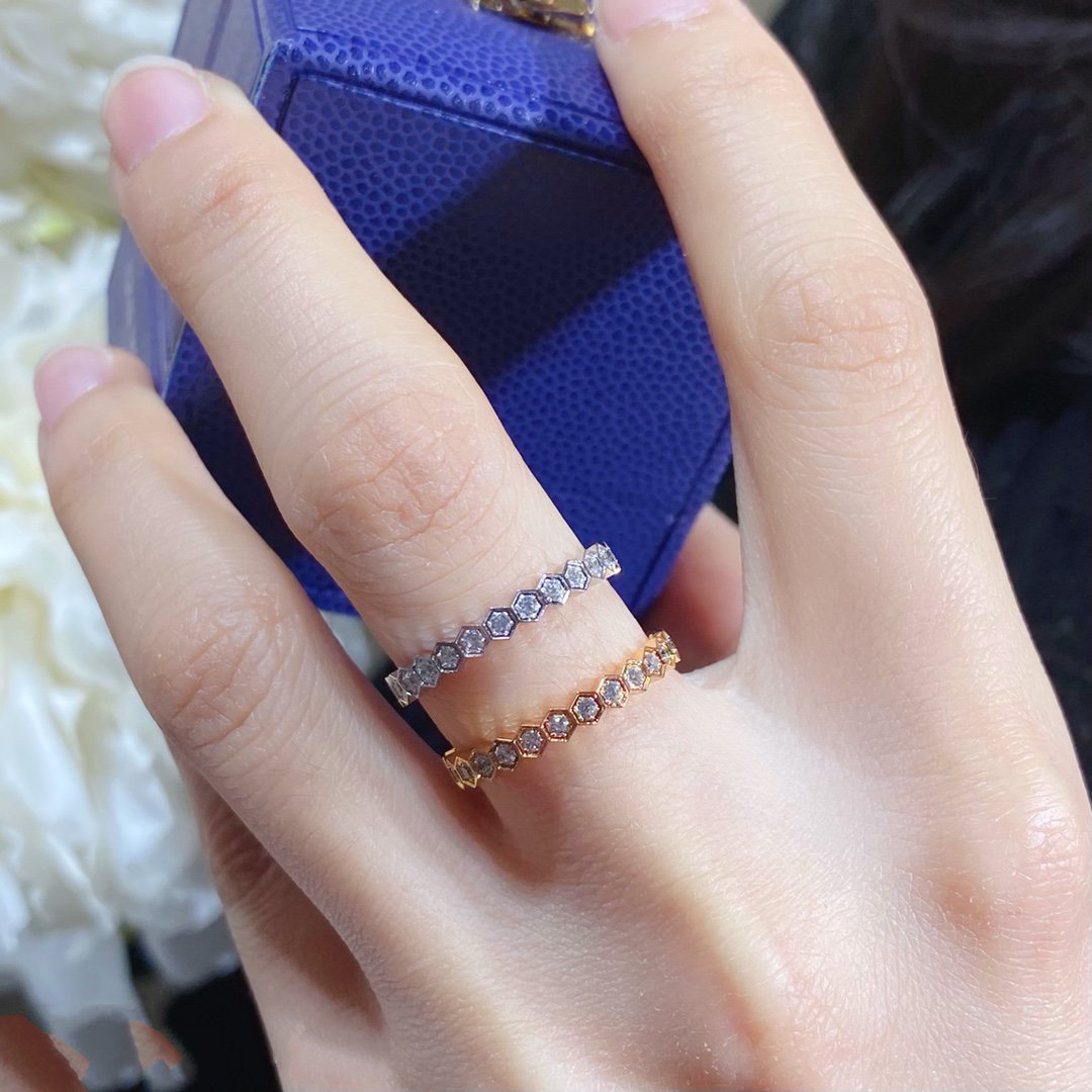 [Rose Jewelrys]BEE LOVE DIAMOND PAVED SMALL RING