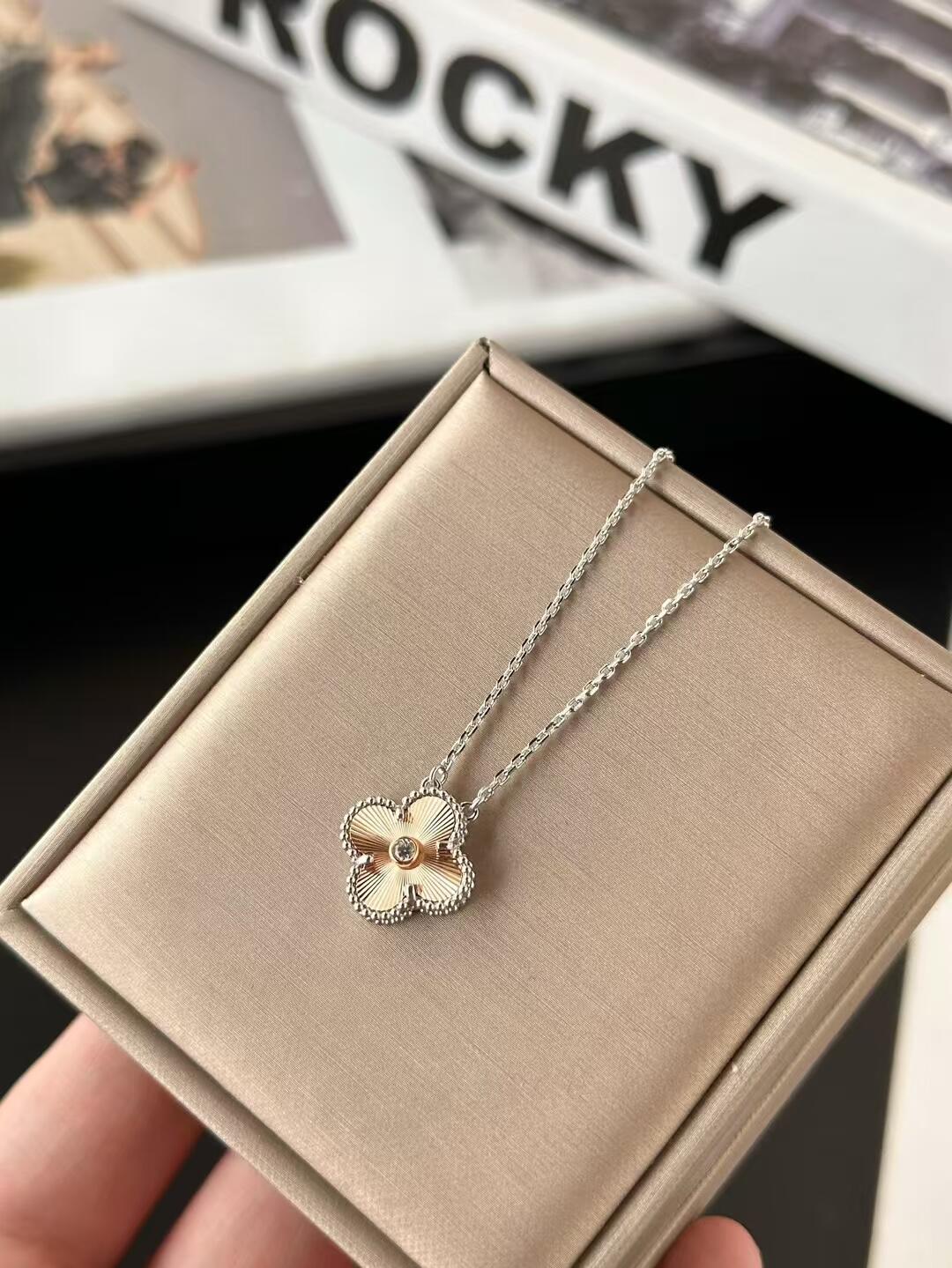 [Rose Jewelrys]2024 CHRISTMAS LIMITED EDITION CLOVER 15MM LASER NECKLACE