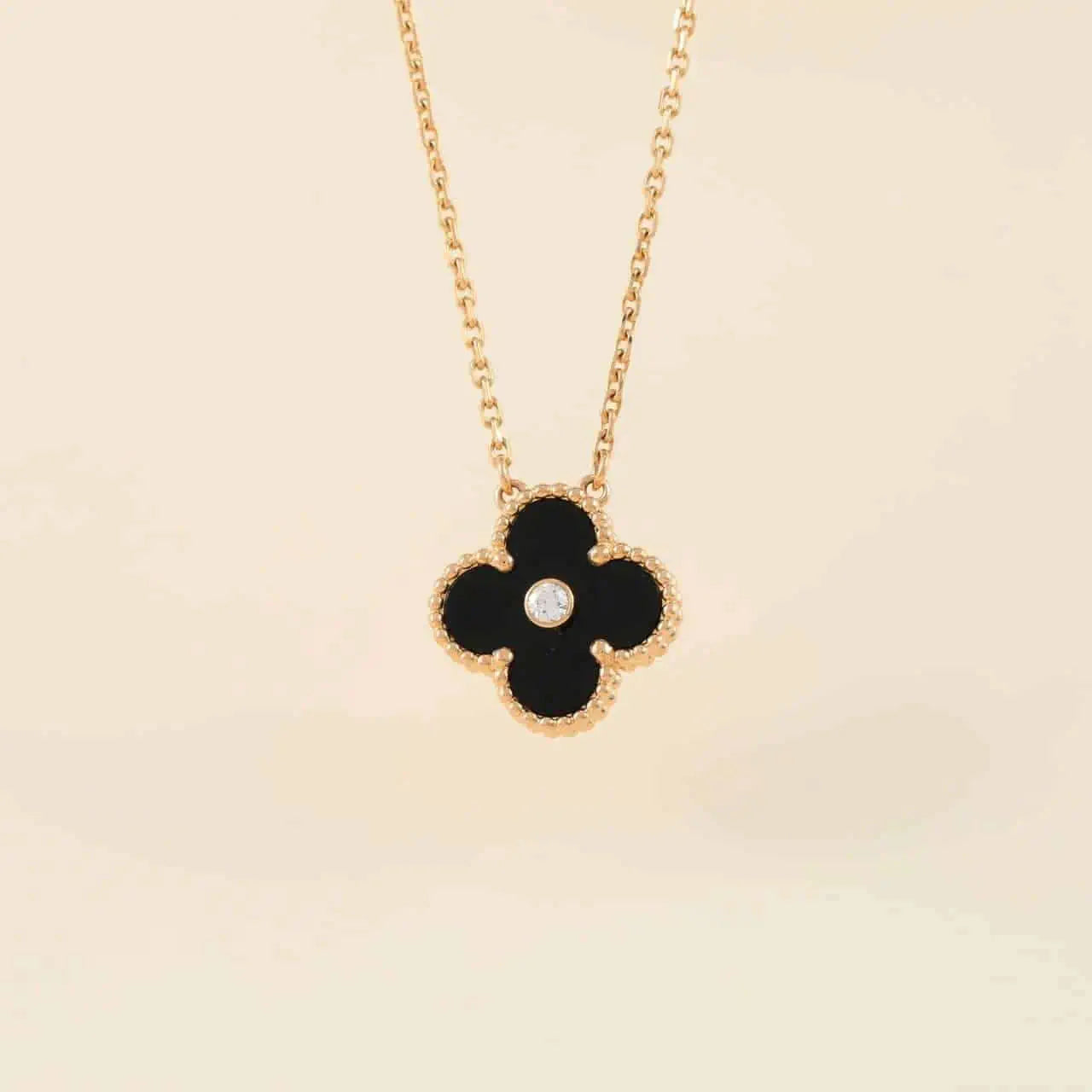 [Rose Jewelrys]CLOVER 15MM DIAMOND ONYX NECKLACE