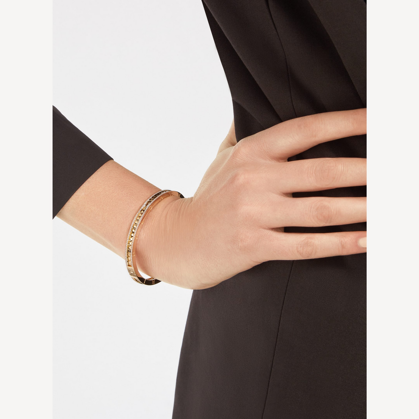 [Rose Jewelrys]ZERO 1 SPIRAL AND PAVED DIAMOND GOLD BRACELET