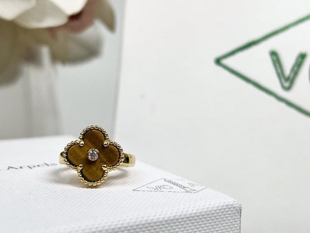 [🌹Rose💎]CLOVER TIGER'S EYE RING GOLD DIAMOND