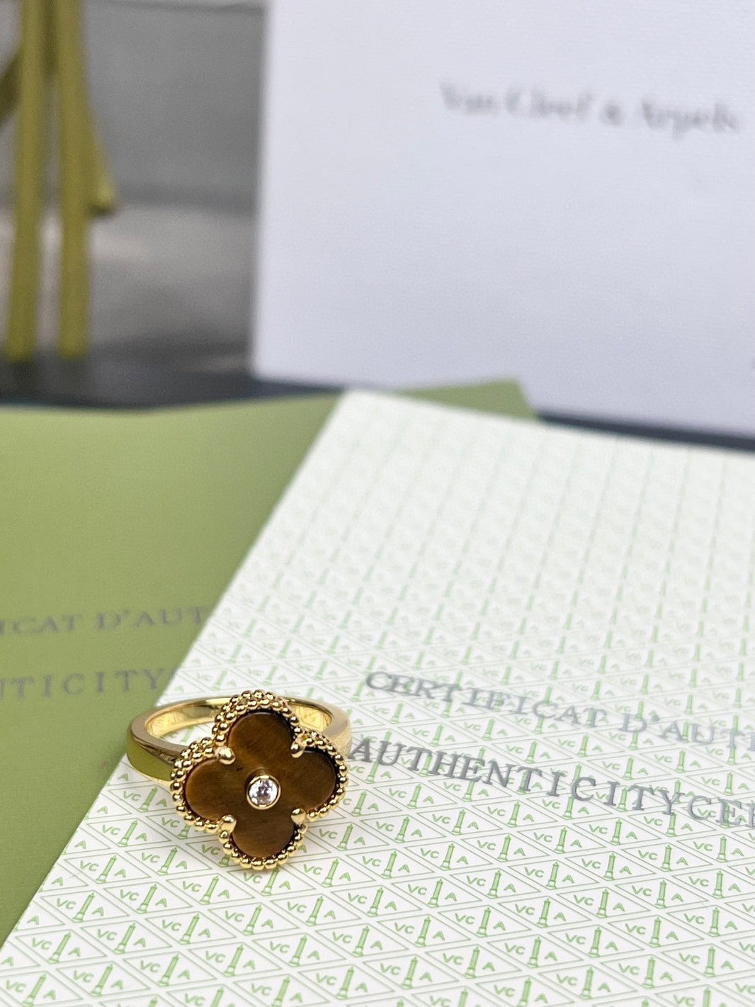 [🌹Rose💎]CLOVER TIGER'S EYE RING GOLD DIAMOND