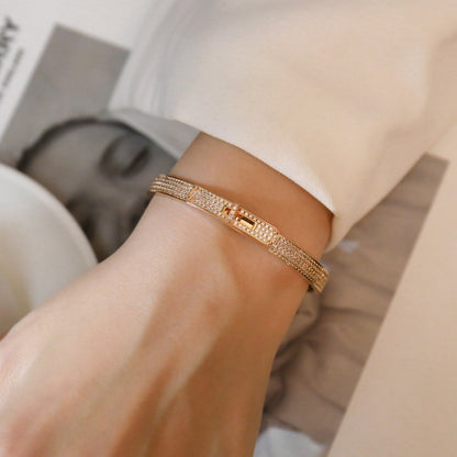 []KELLY BRACELET DIAMOND PAVED