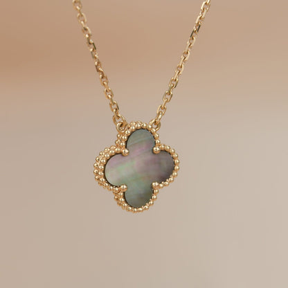 []CLOVER 15MM  GRAY MOTHER OF PEARL NECKLACE