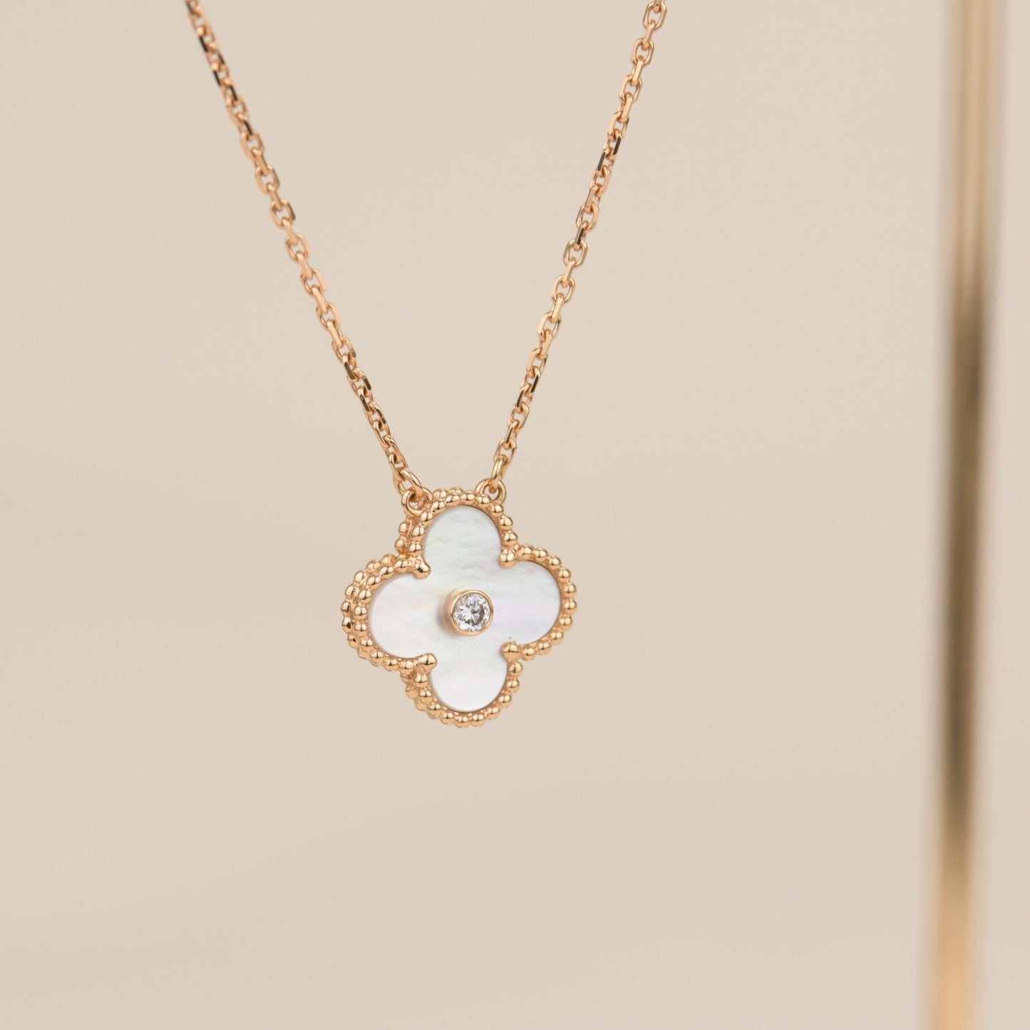 [Rose Jewelrys]CLOVER 15MM DIAMOND WHITE FRITILLARIA NECKLACE