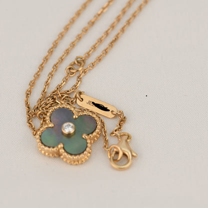 [Rose Jewelrys]CLOVER 15MM DIAMOND AND MOTHER-OF-GREY NECKLACE